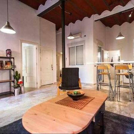 10 Min Walk To Giralda And Rooftop Sevilla Bagian luar foto